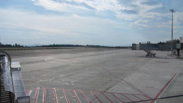 Pista de la nueva terminal del aeropuerto de Lavacolla.