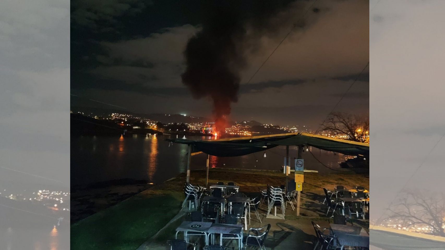 Arden dos embarcaciones frente al puerto de Moaña (Pontevedra)