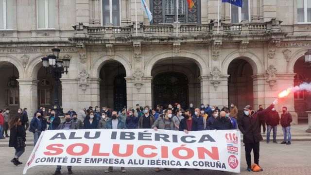 Protesta de Alu Ibérica en A Coruña.