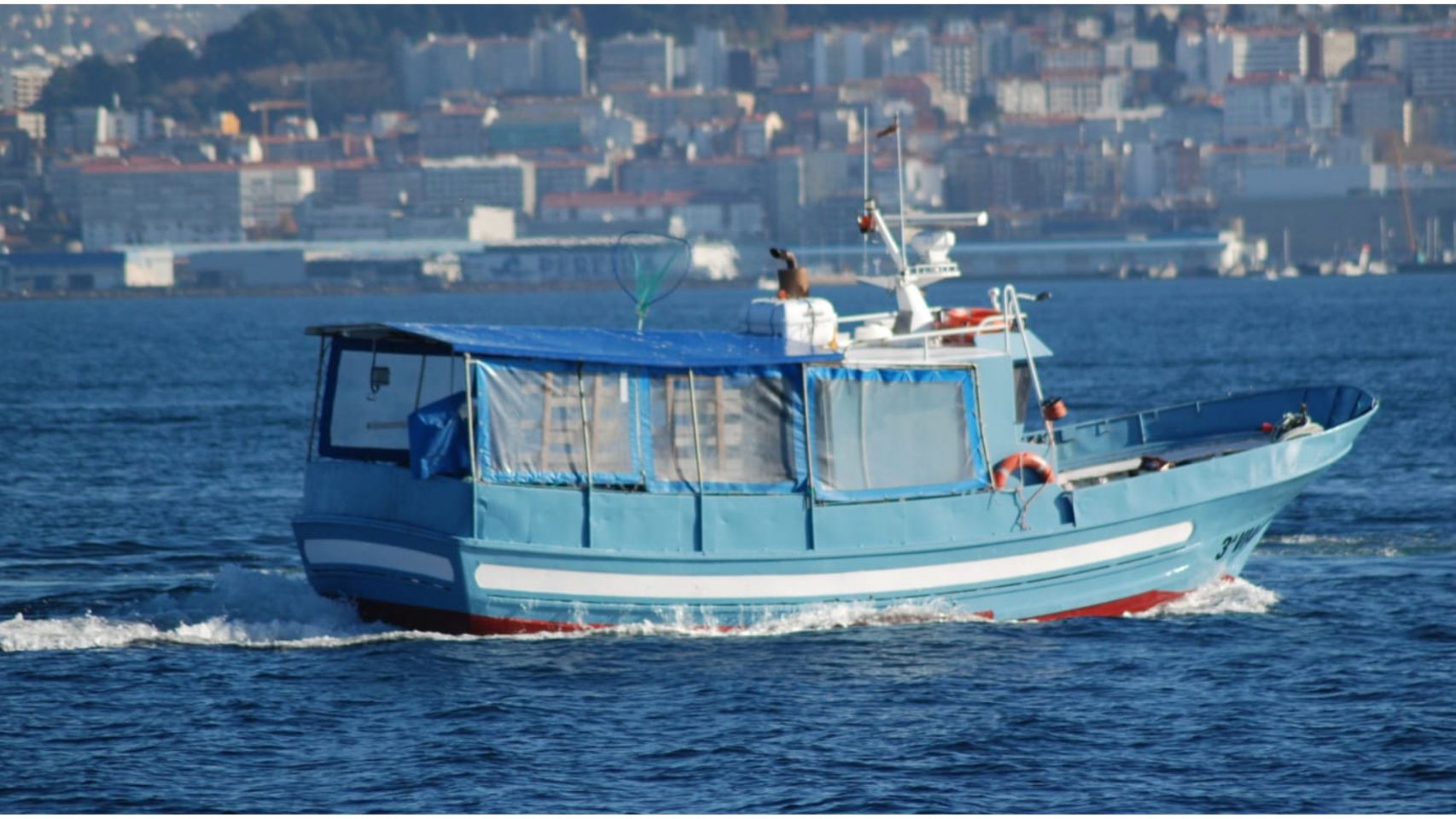 Un barco de pesca artesanal en Galicia.