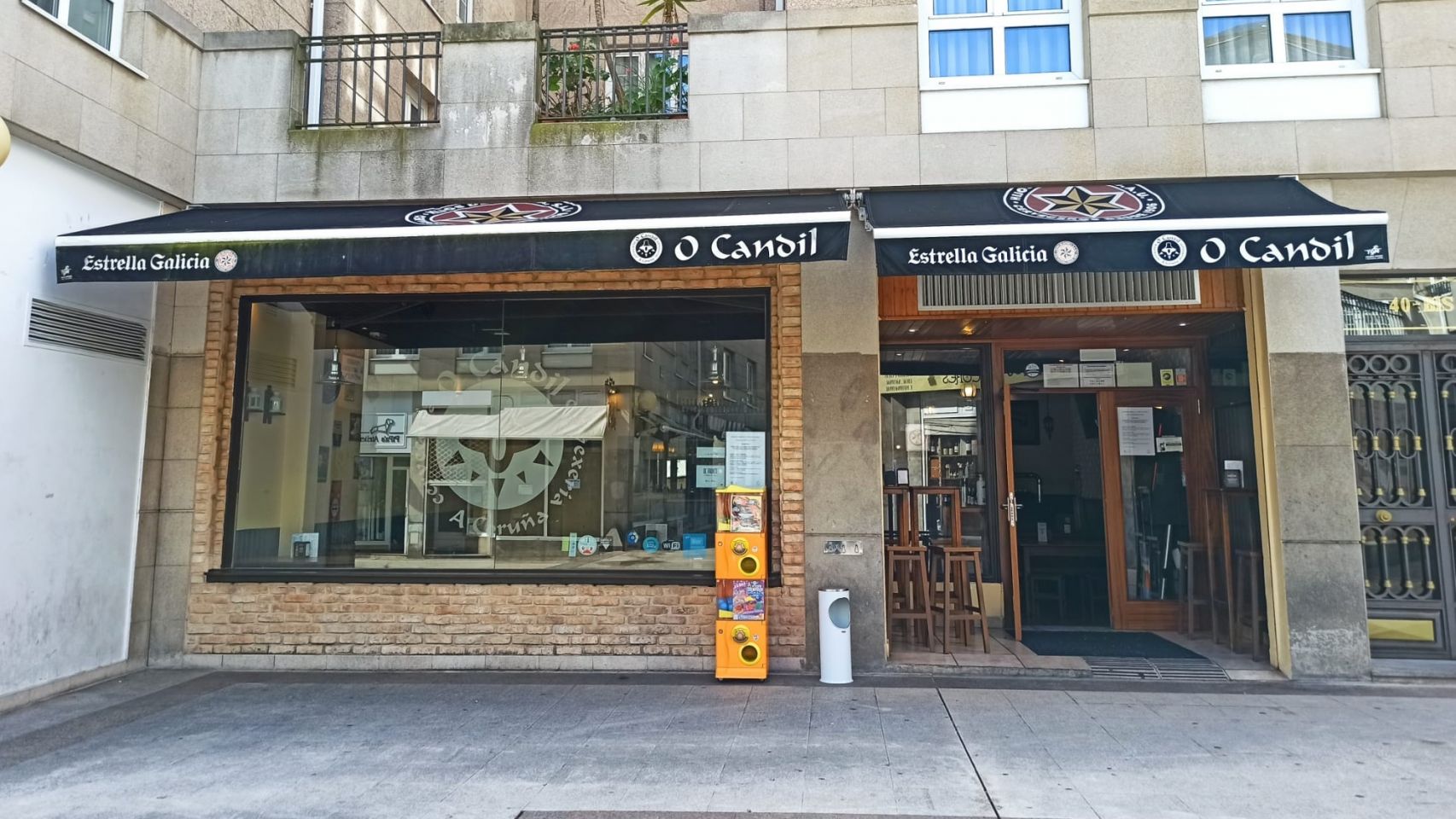 O Candil, situado en el número 40 de la calle Galera de A Coruña.
