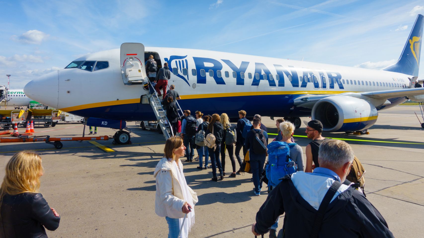 Pasajeros embarcando en un vuelo de Ryanair en Berlín.