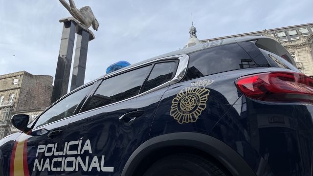Coche de la Policía Nacional en Vigo.