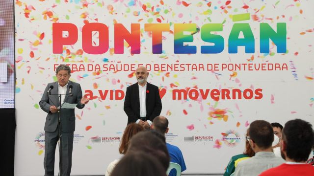 Lores e Iván Puentes durante la inauguración de Pontesán 2022. 