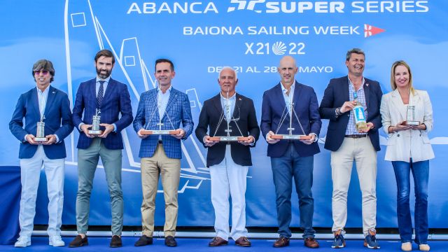 Presentación de las 52 Super Series que se disputarán en Baiona.