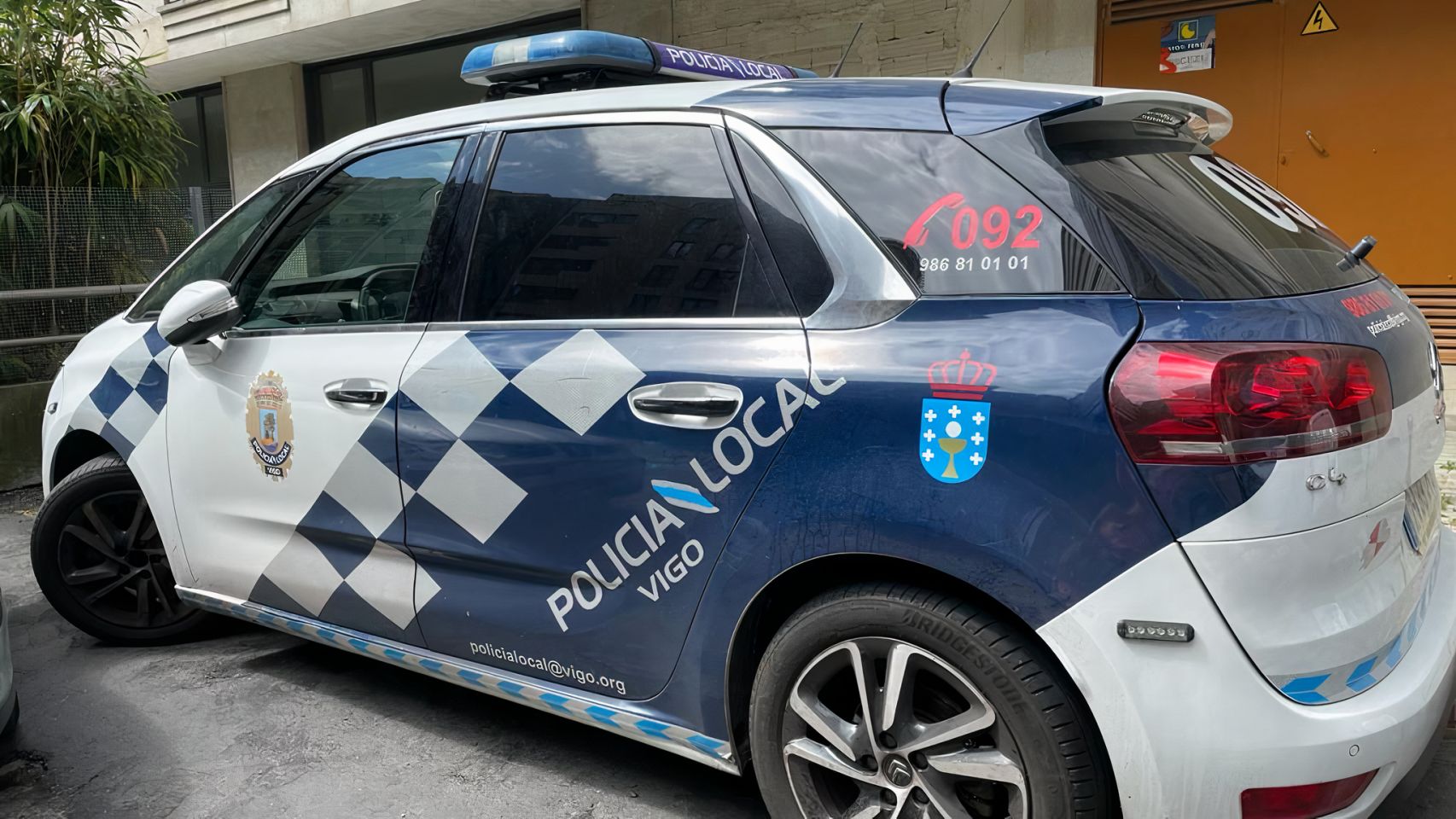 Coche de la Policía Local de Vigo.