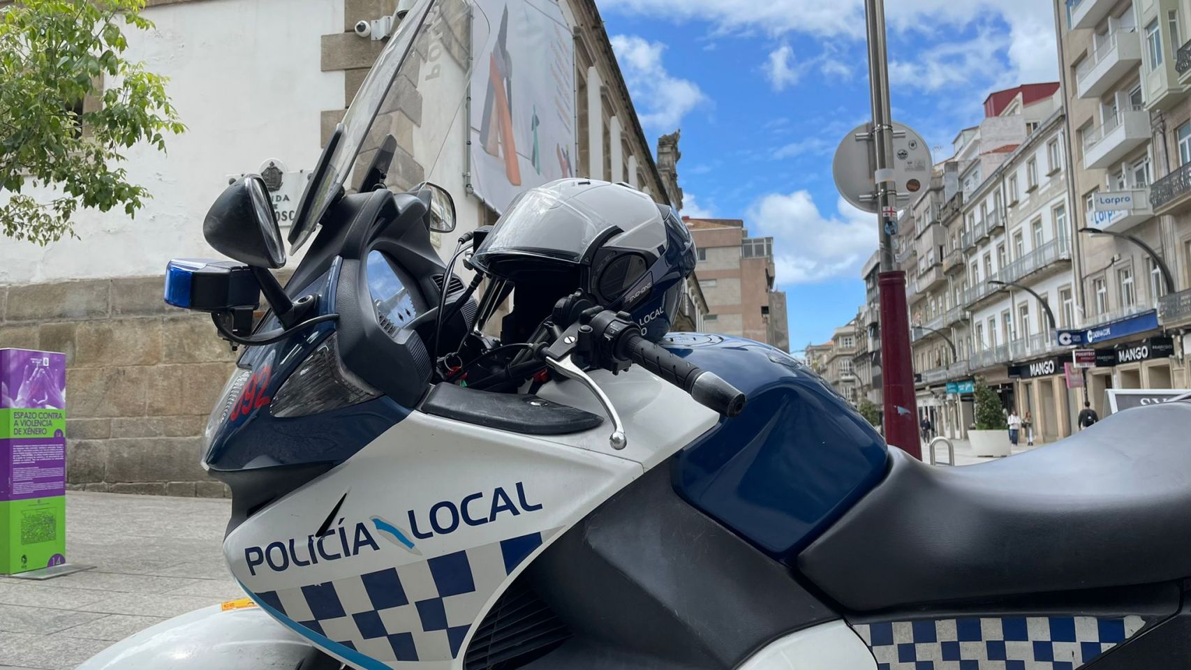 Policía Local de Vigo. 