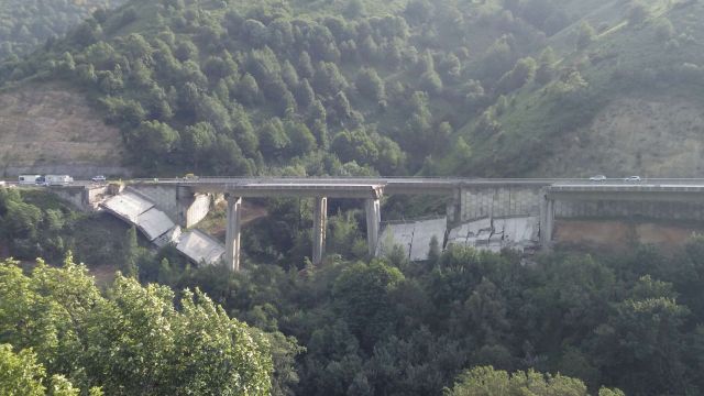 Imagen del segundo derrumbamiento en el viaducto de la A-6.