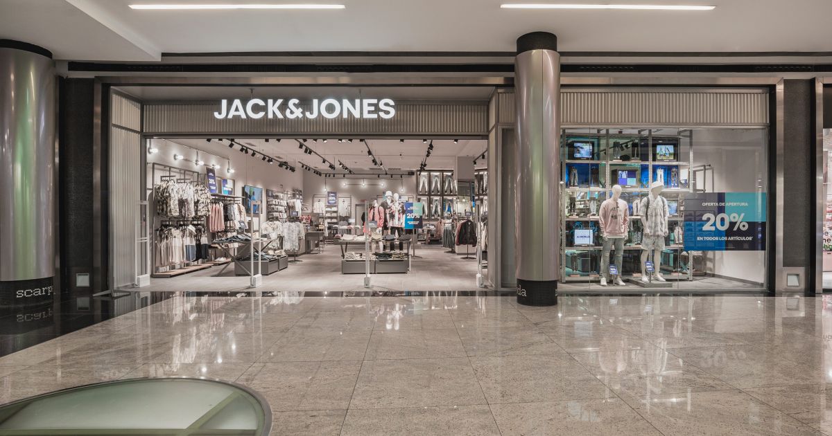 Jack & Jones inaugura Marineda City con más espacio y concepto