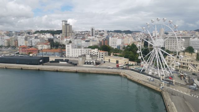 Vista aérea de la noria del Puerto de A Coruña.