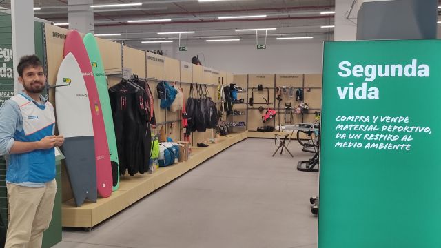 Comprar y vender material deportivo mano es posible en Decathlon Ocasión en A Coruña