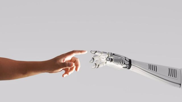 Mano humana y mano de robot
ECONOMIA SALUD
ANGKHAN/ ISTOCK
