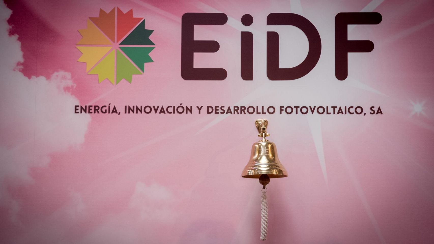 EiDF celebra su primer año en bolsa.