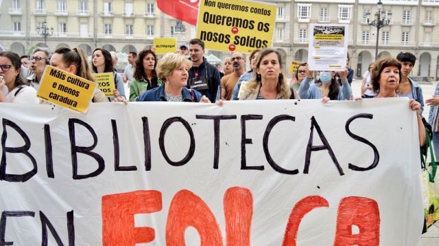 Protesta bibliotecas en A Coruña.