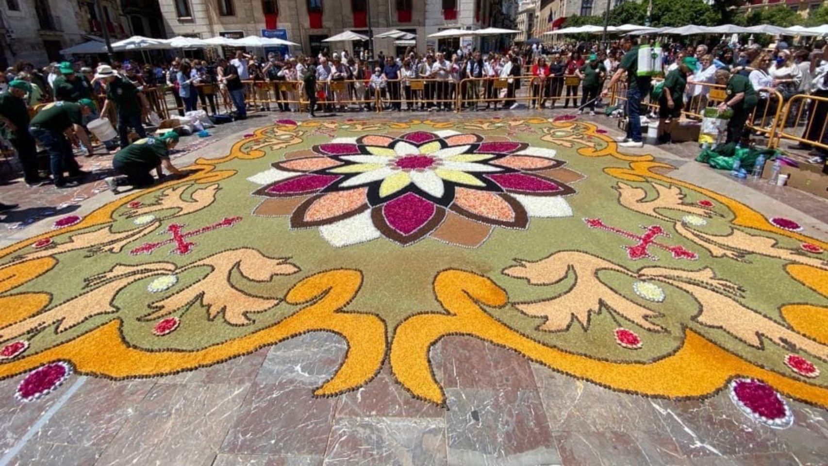 Una de las alfombras confeccionadas por la Asociación de Alfombristas de Ponteareas.