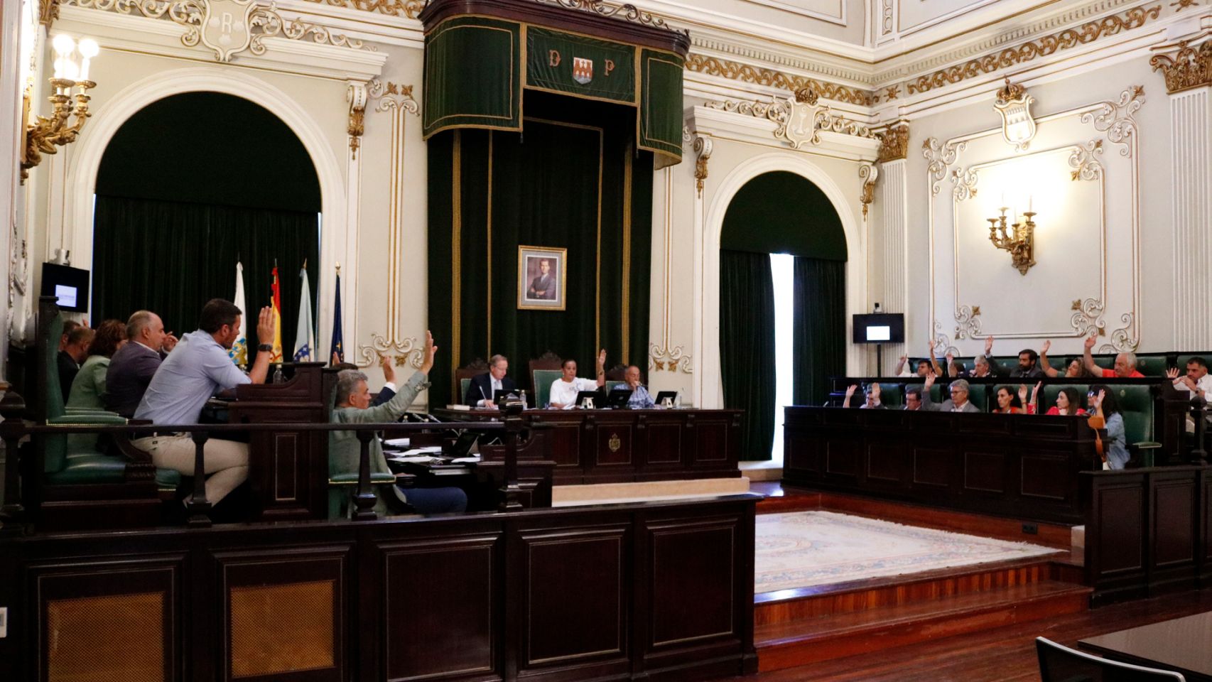 Pleno de la Diputación de Pontevedra.