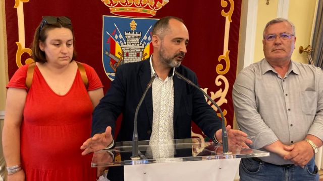 Vargas, Costoya y Sendón en la presentación de la iniciativa