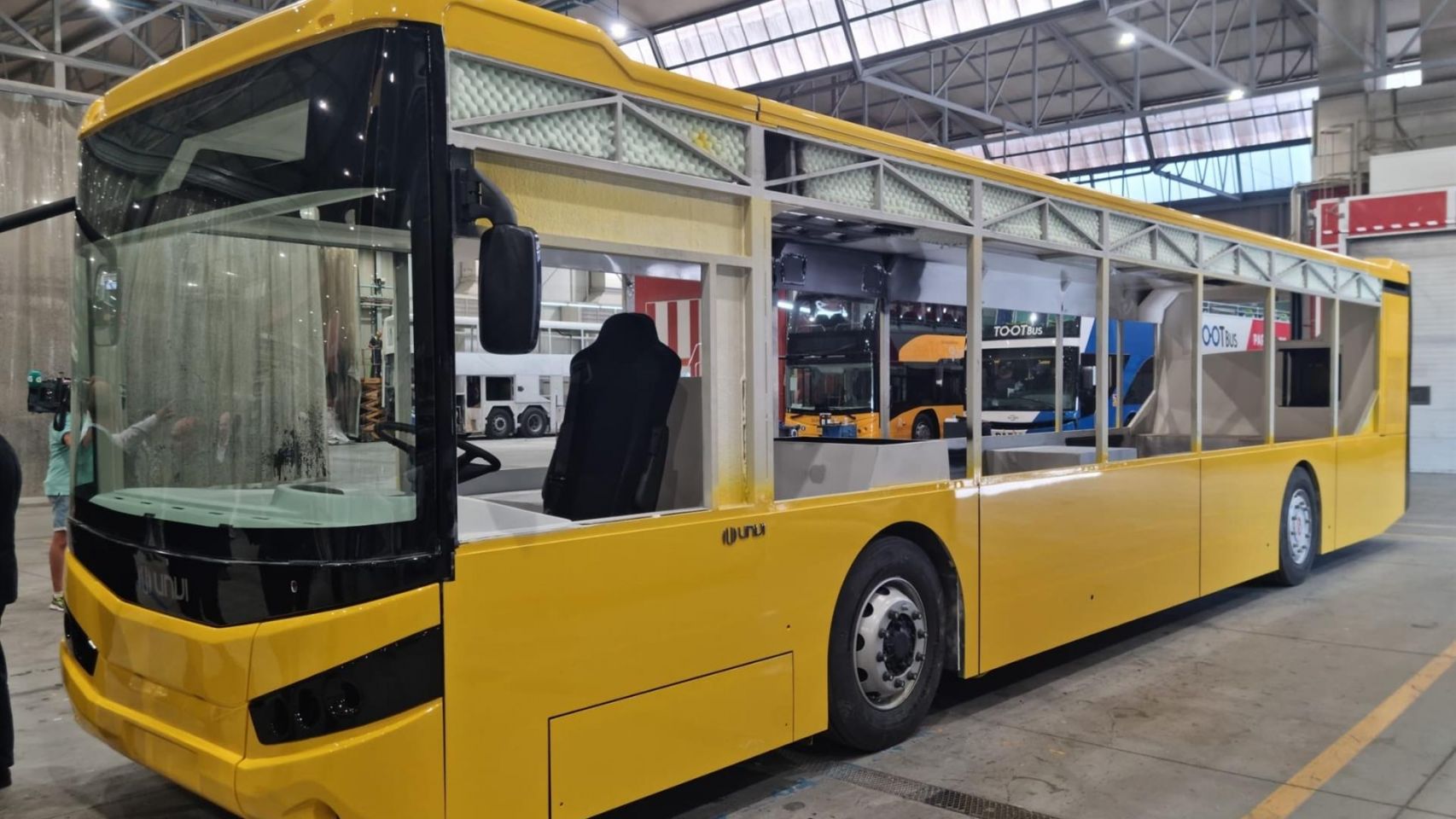 Nuevos autobuses con los que contará el Ayuntamiento de Ourense a partir de 2023.