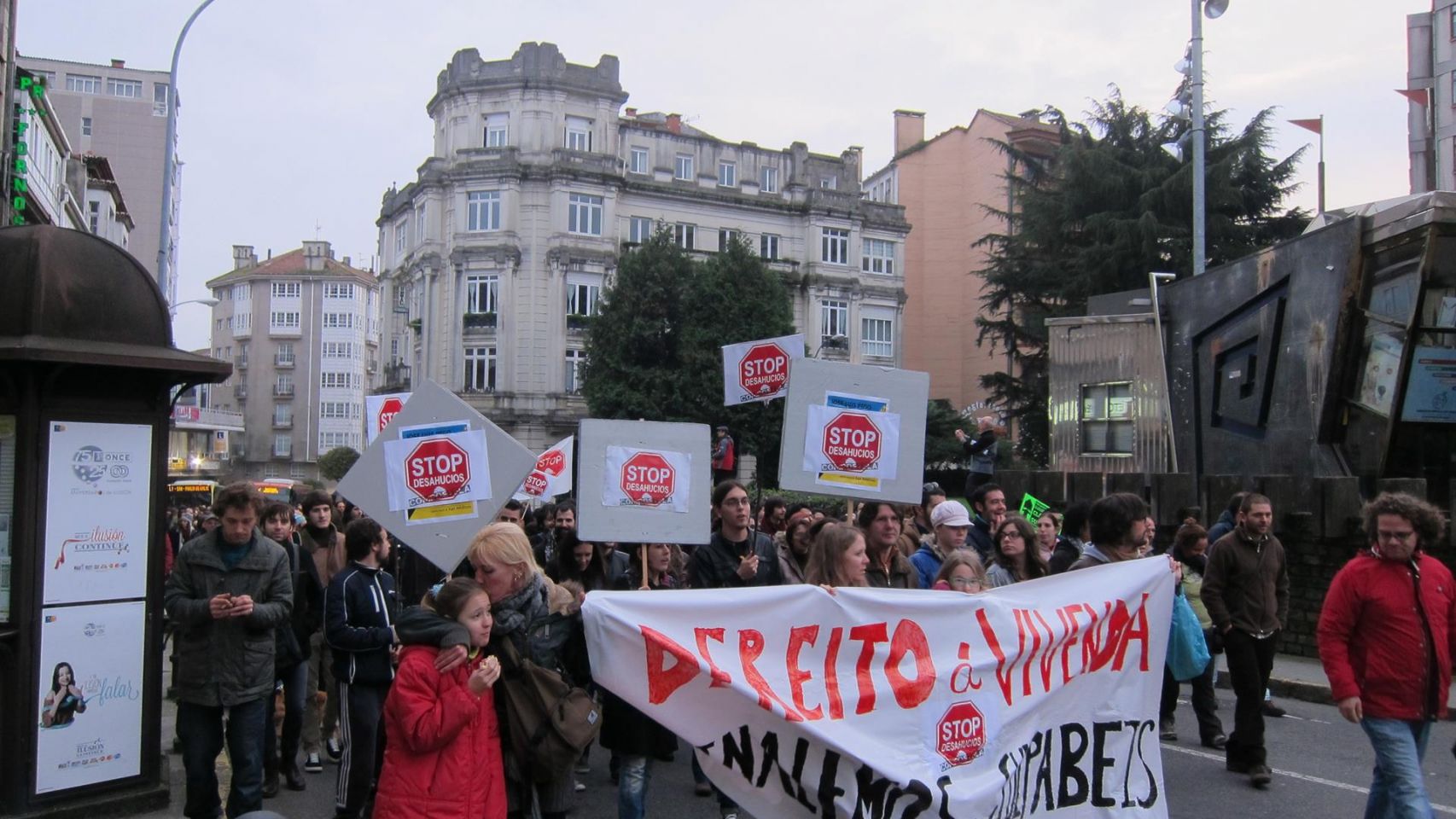 Manifestación de Stop Desahucios en Santiago.
