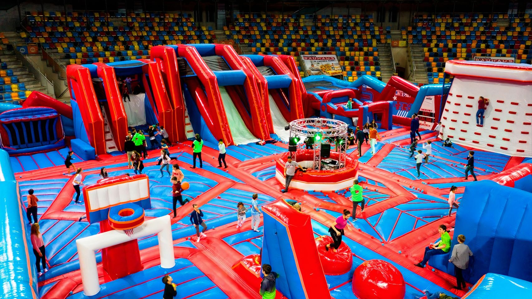 El gran parque de hinchables llega a Vigo este domingo conoce los precios y horarios