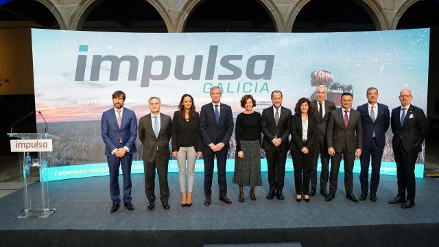 Miembros del consejo y del comité técnico de la sociedad púbico-privada Impulsa Galicia.