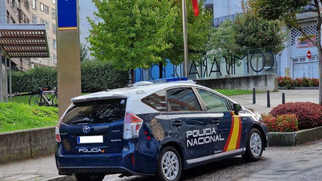 Coche de la Policía Nacional en Vigo.