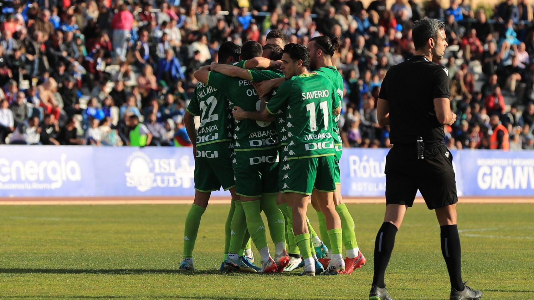Los jugadores del Deportivo celebran uno de los goles ante el San Fernando