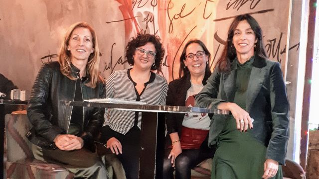 Maite Torres, Marta Costas, Ana Fuentes y Teresa Mariño, fundadoras de Sumamos. 