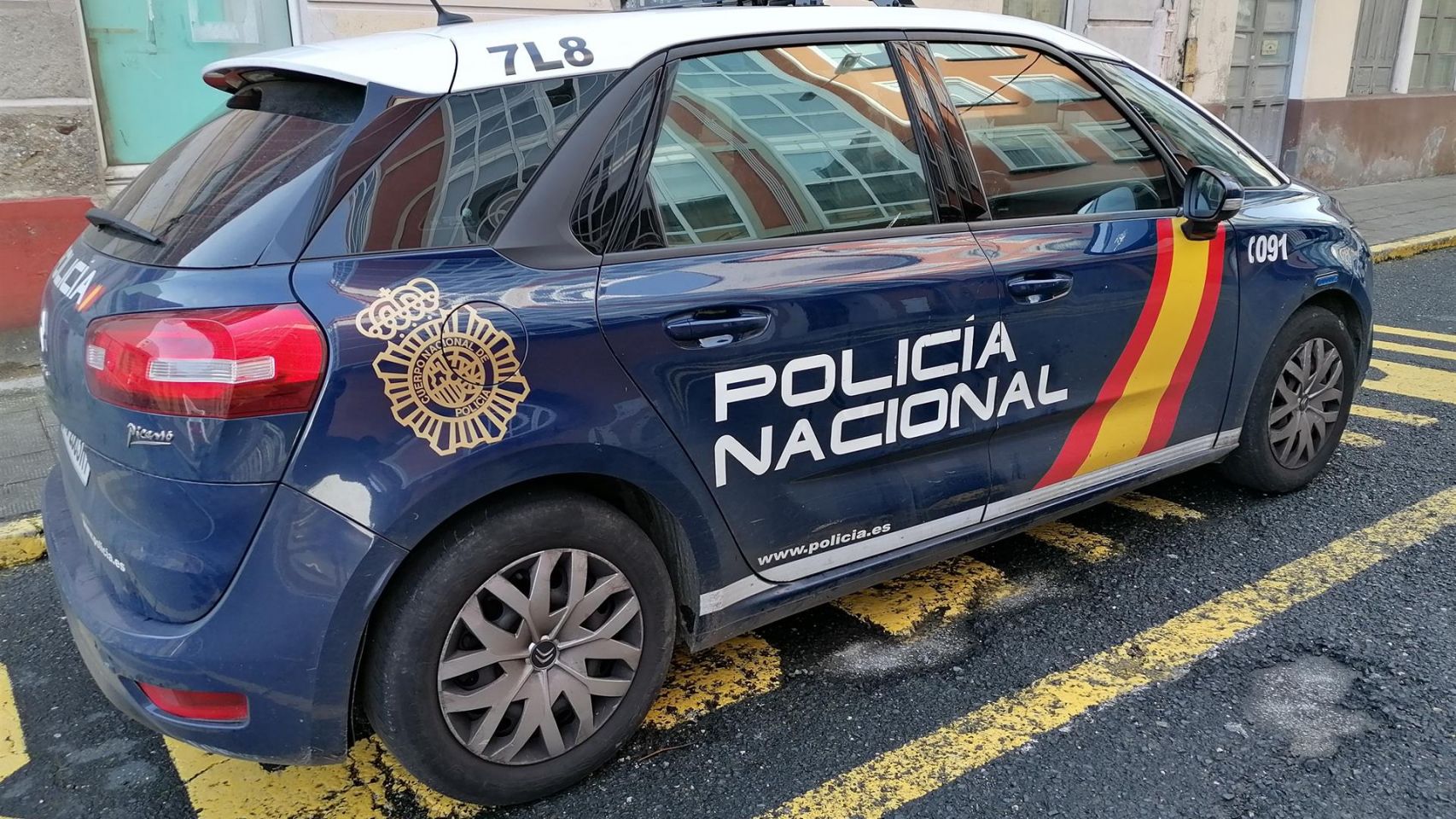 Imagen de archivo de un vehículo de la Policía Nacional de Ferrol.