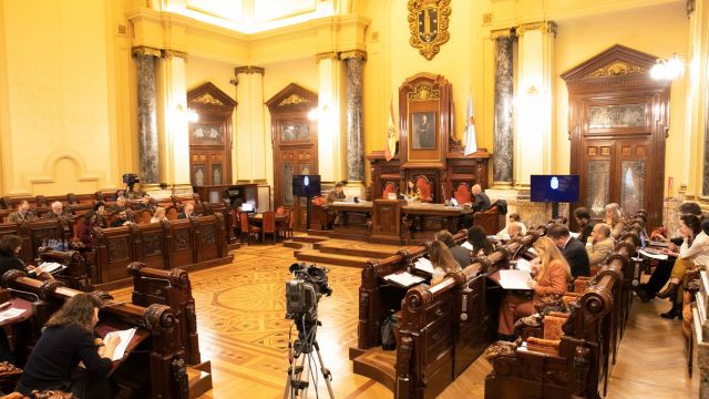 Pleno municipal de A Coruña este 2 de febrero.