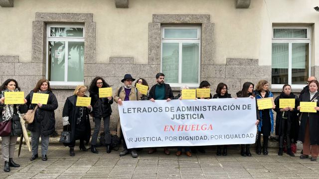 Concentración de los letrados de Justicia en A Coruña.