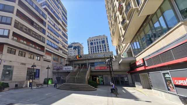 Centro comercial Plaza Elíptica, en Vigo.