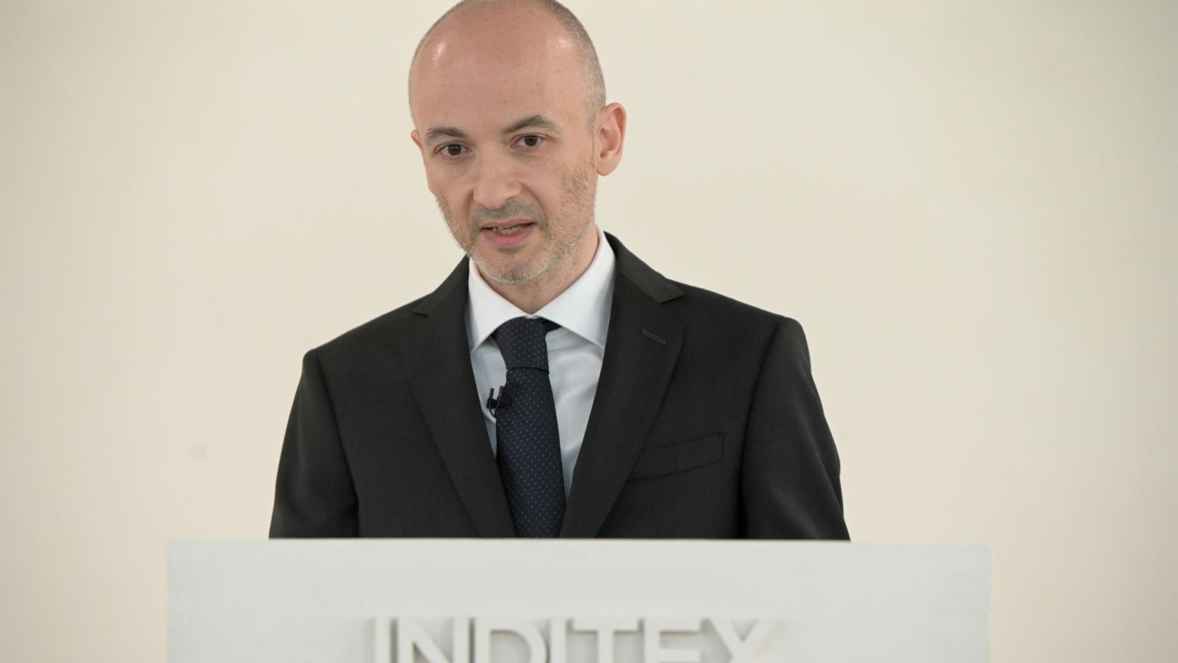 El consejero delegado de Inditex, Óscar García Maceiras, en una foto de archivo durante una presentación de resultados.