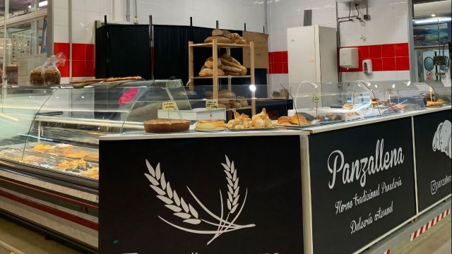El nuevo espacio de Panzallena en el Mercado de Elviña de A Coruña.