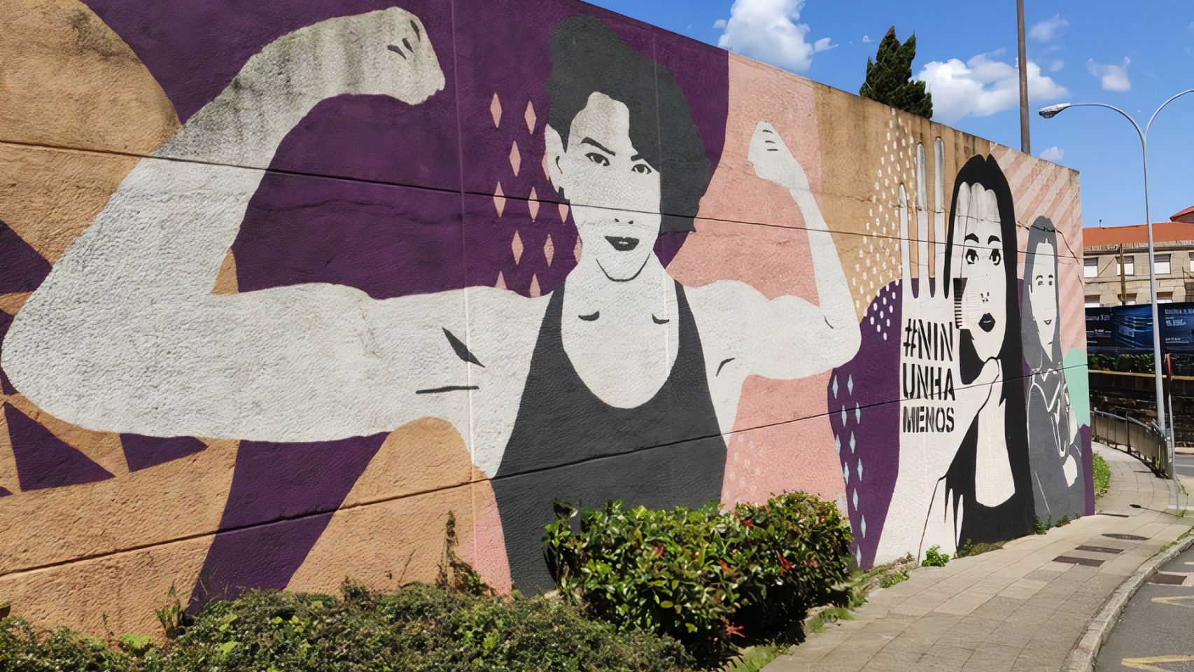 Mural del proyecto 'Expostas' en Vigo.