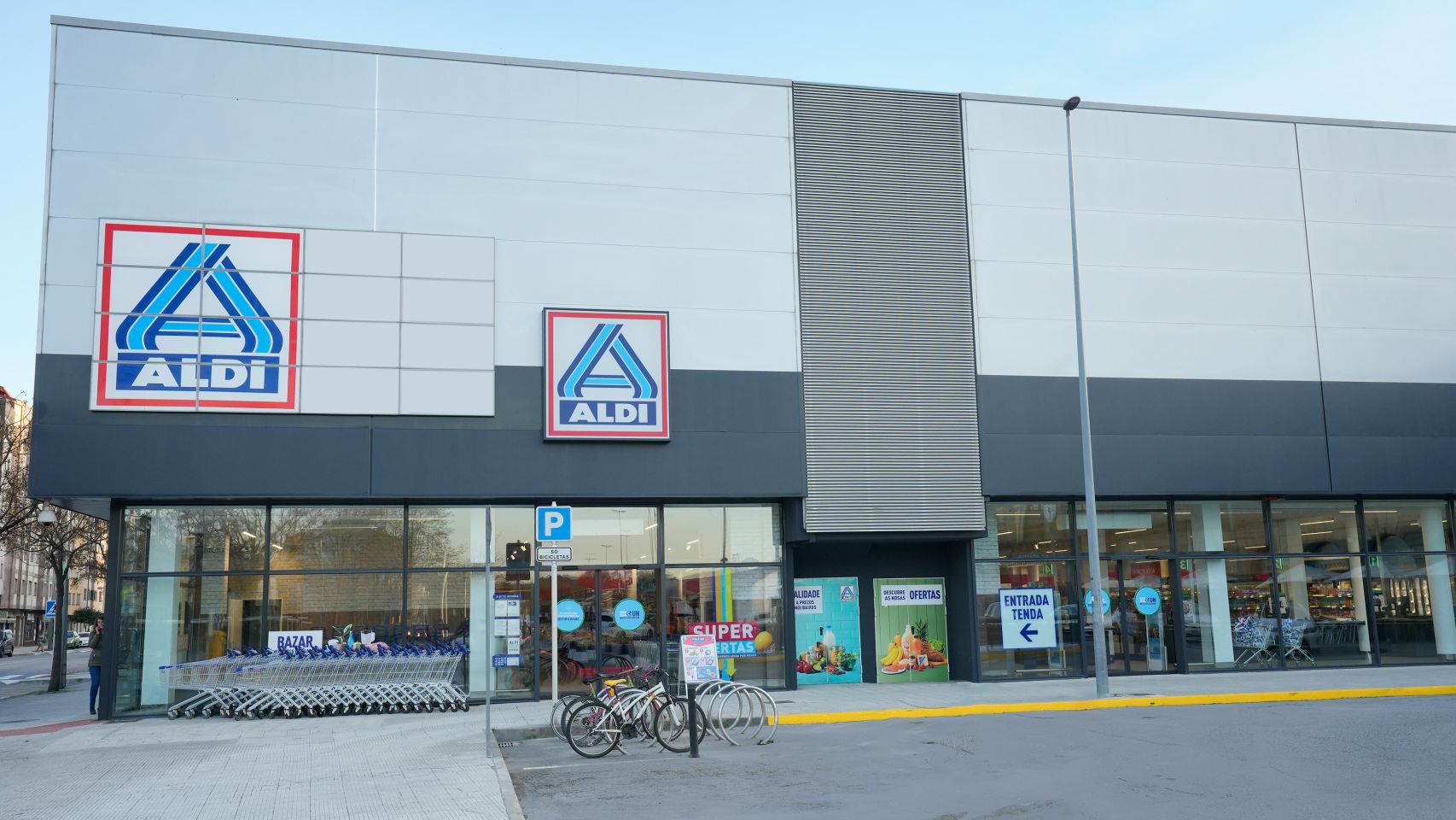 Supermercado Aldi en Vialia Pontevedra.