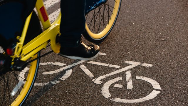 Imagen de archivo de un ciclista.