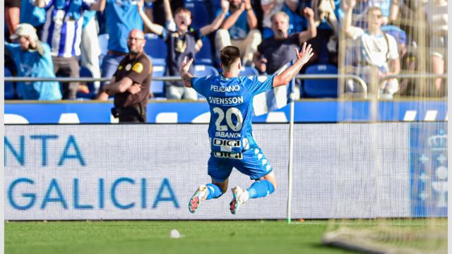Svensson celebra su gol frente al Castellón.