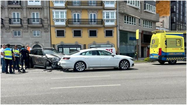 Accidente este mediodía en Linares Rivas.