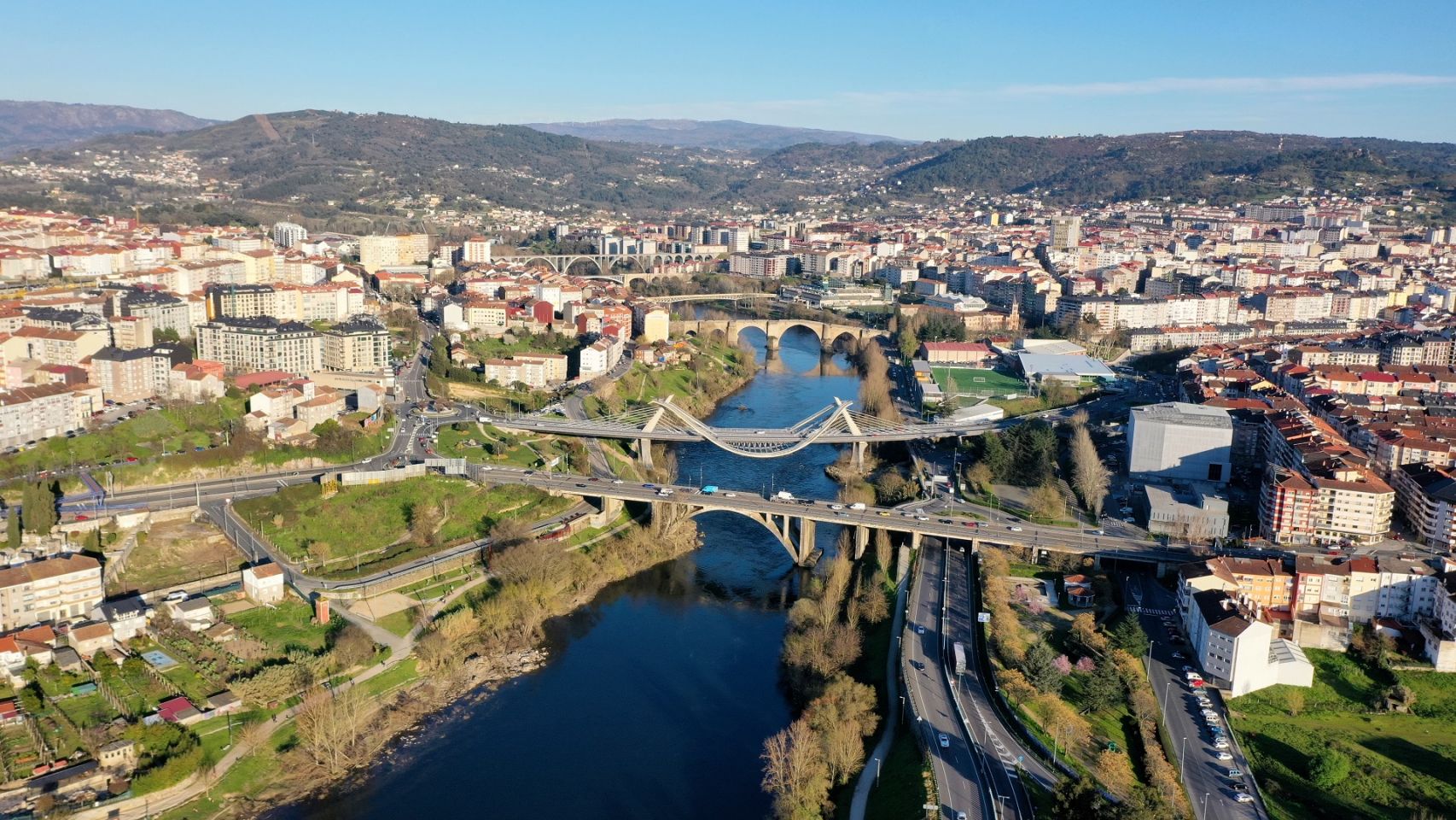 Vista aérea de la ciudad de As Burgas, capital de la provincia de Ourense. 