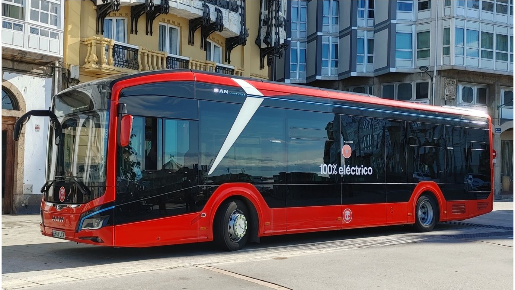 El autobús 100% eléctrico que recorre A Coruña