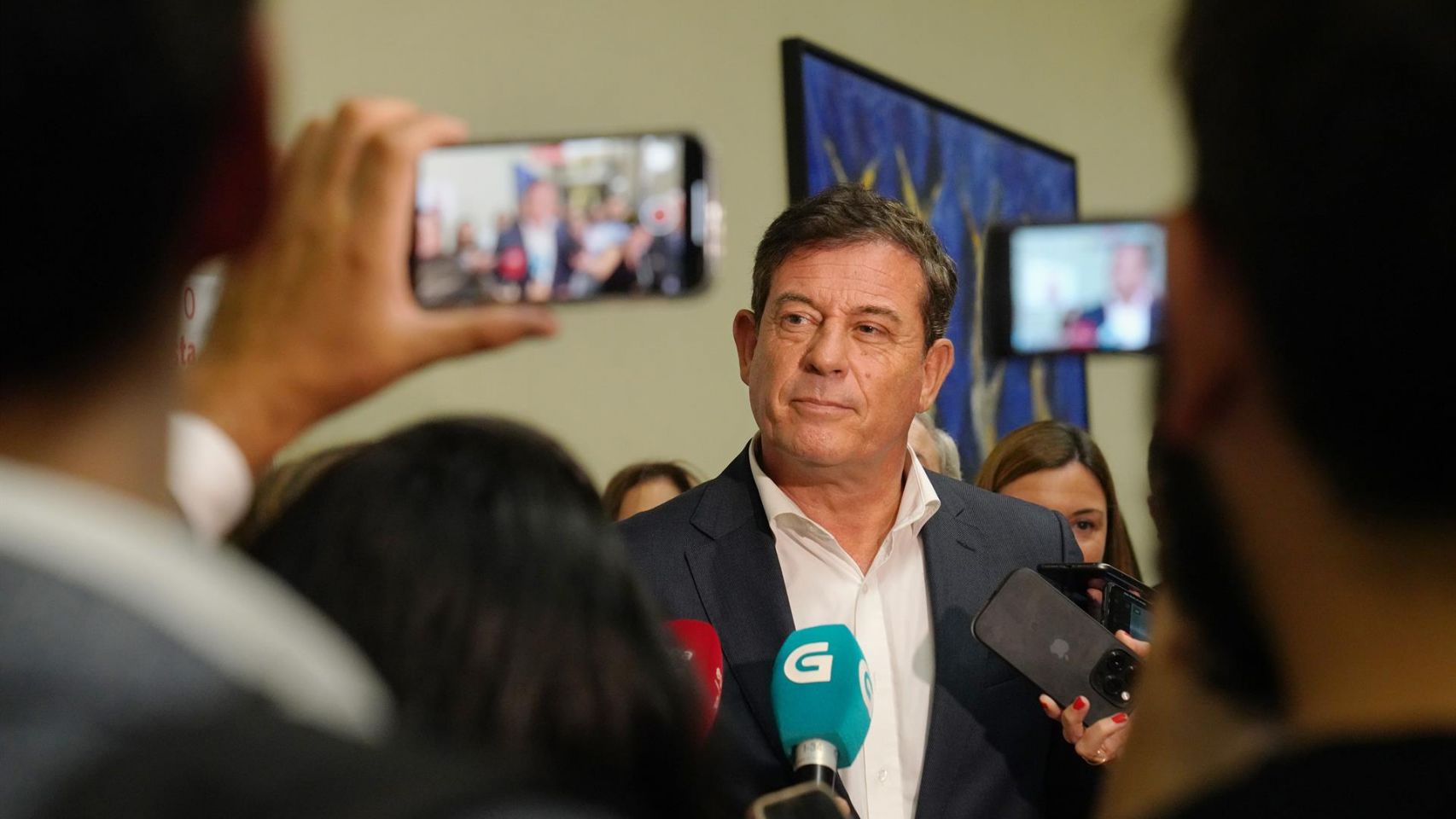 El diputado del PSOE, Xosé Ramón Gómez Besteiro, anuncia su candidatura a las primarias del PSdeG.