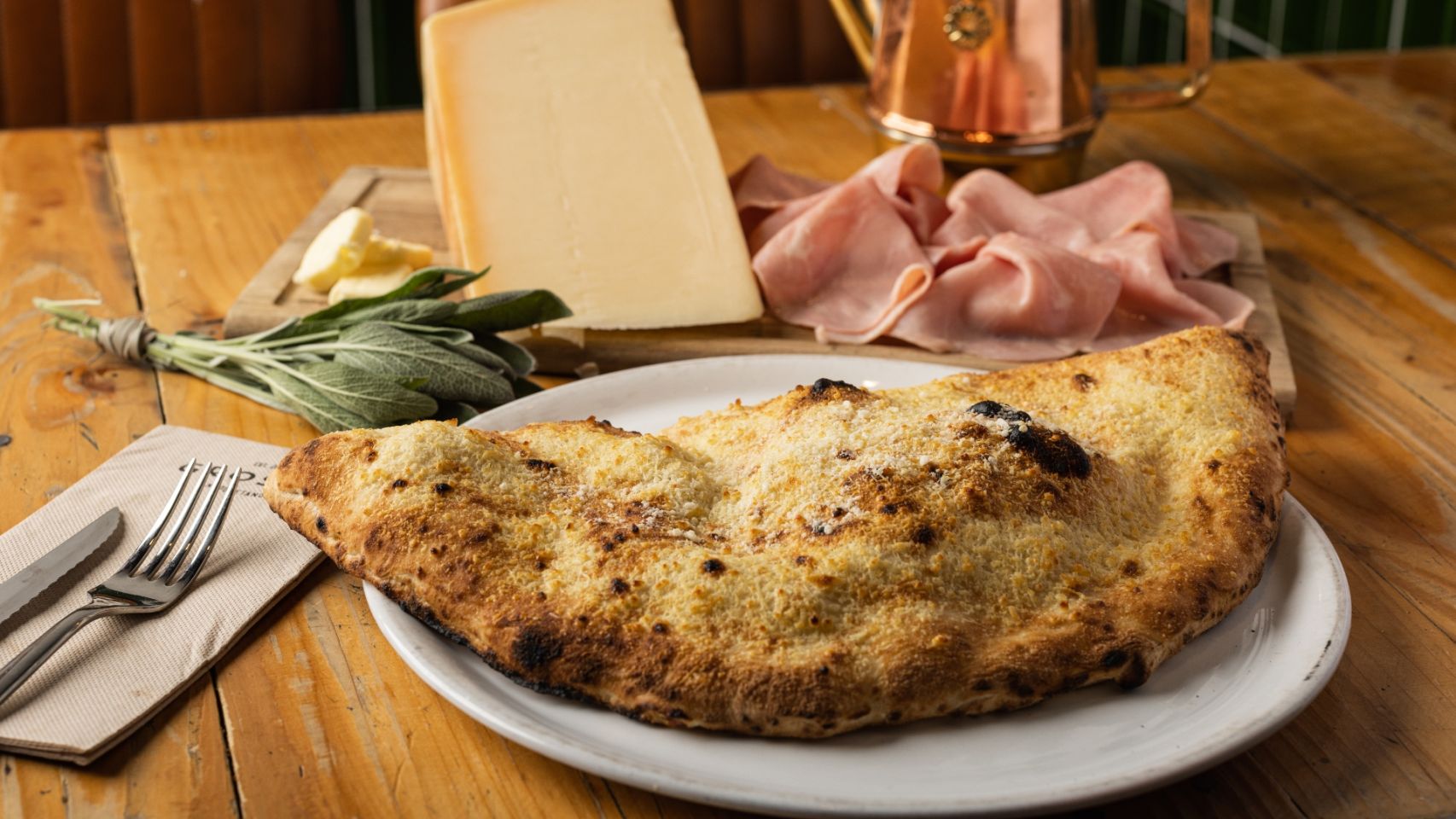 El mejor pizzero del mundo crea un calzone que se podrá disfrutar en