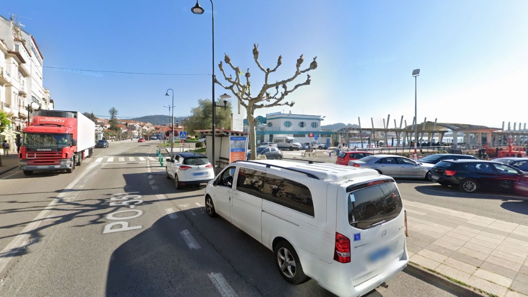 Parada de taxis en Cangas do Morrazo (Pontevedra).