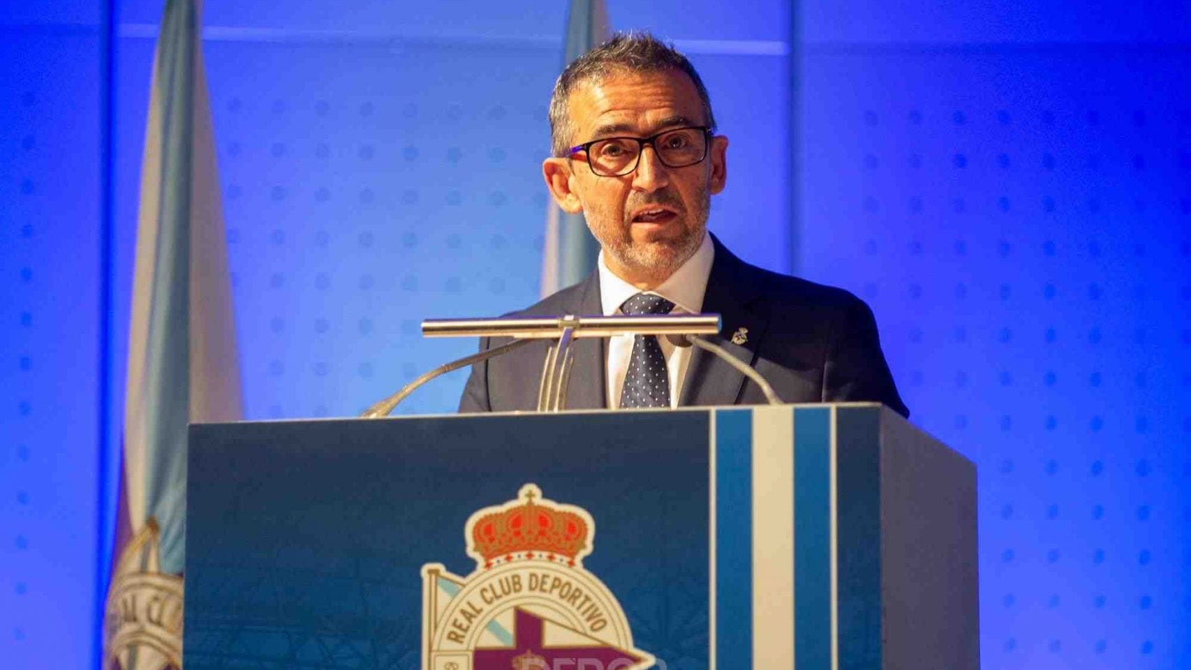 Álvaro García durante el discurso dirigido a los accionistas del Deportivo