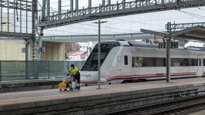 El tráfico ferroviario entre Galicia y Madrid creció un 6,3% este primer trimestre del año