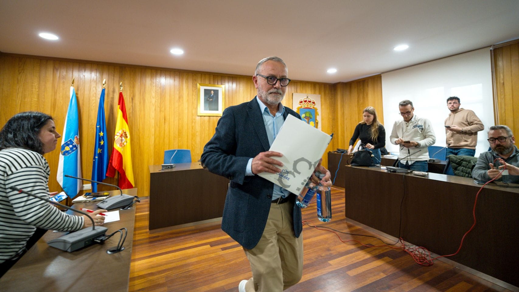 Óscar García Patiño presenta su dimisión.