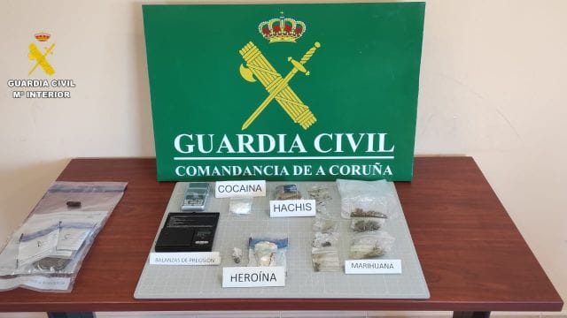 Substancias incautadas por la Guardia Civil.