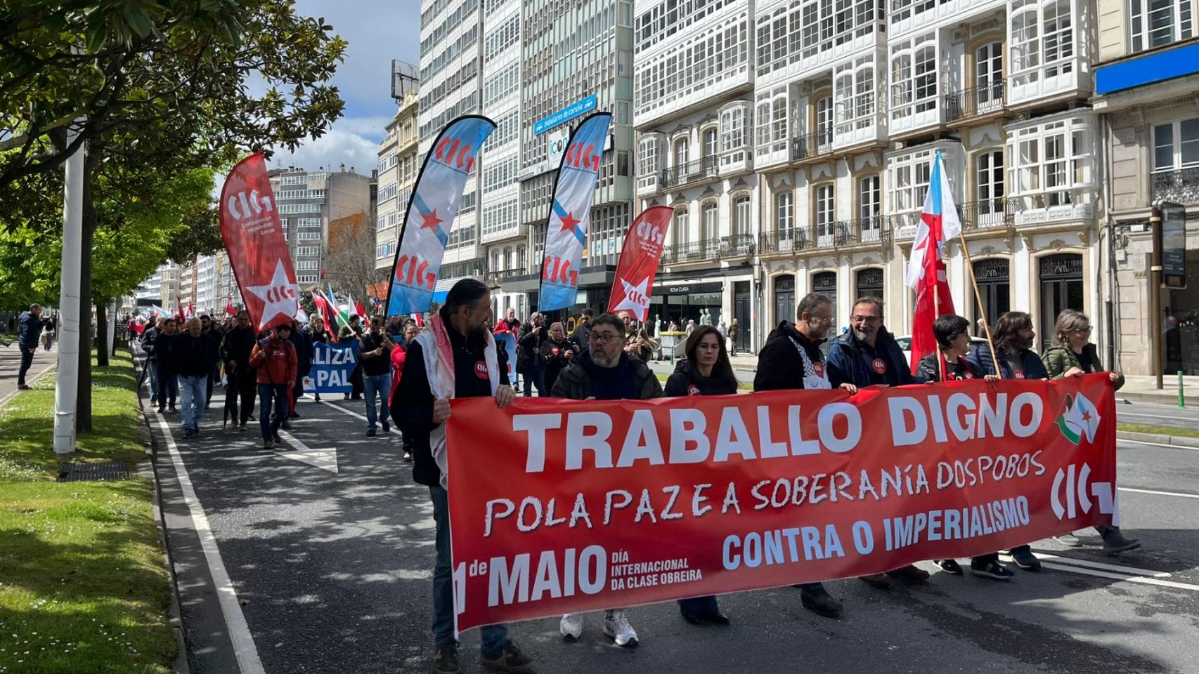 Manifestantes CIG en A Coruña por el Día del Trabajador