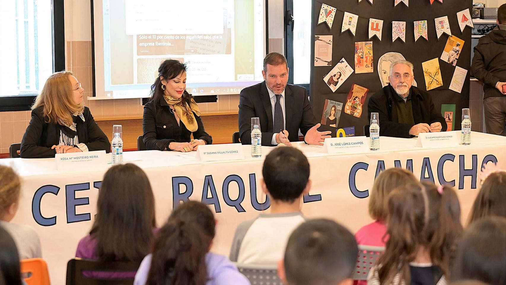 El colegio Raquel Camacho gana el 'Concurso-exposición de las Letras Galegas'